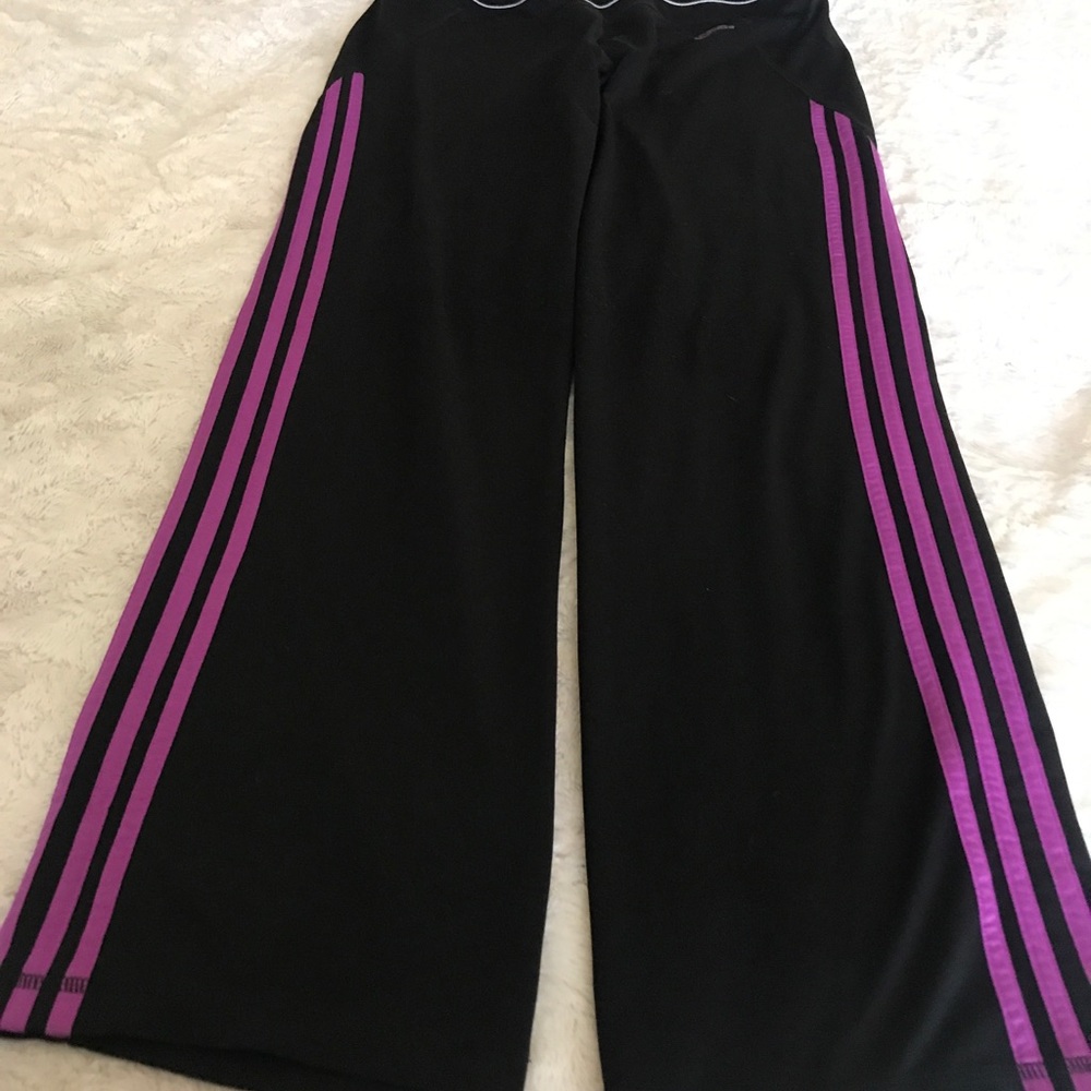 Adidas 3 stripes sports pants